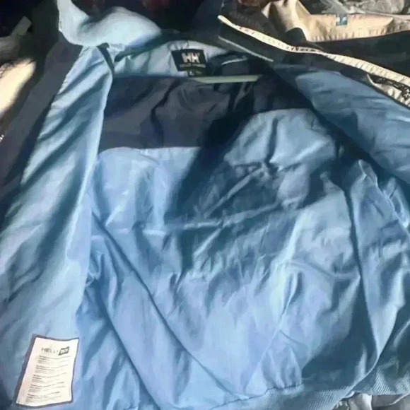 Helly Hansen medium Helly Tech ski/snowboard jacket.Light blue, navy white. - Picture 9 of 16